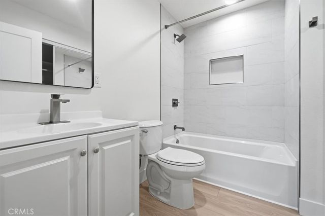 307 N Tustin C, Anaheim, CA 92807