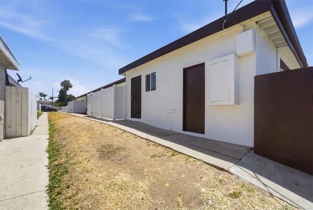 307 N Tustin C, Anaheim, CA 92807