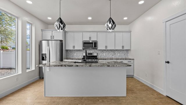 672 Altitude Way, Grand Junction, CO 81505