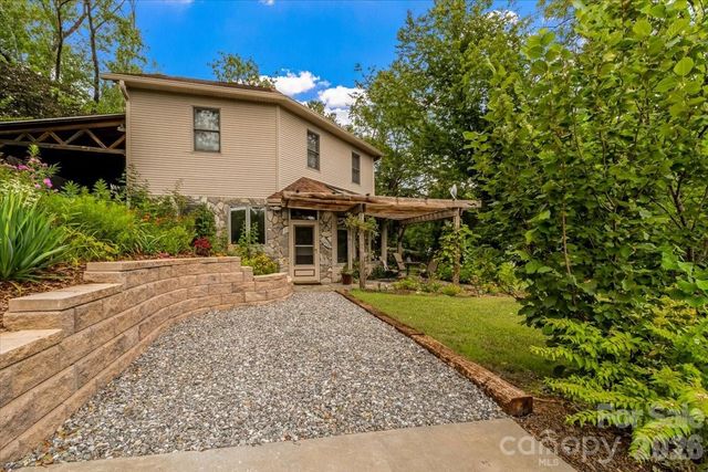 96 Woodrow Avenue, Asheville, NC 28801