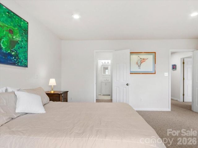 96 Woodrow Avenue, Asheville, NC 28801