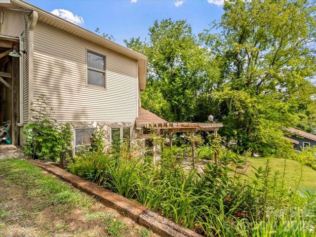 96 Woodrow Avenue, Asheville, NC 28801