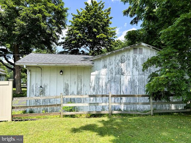 2519 CONESTOGA AVE, Honey Brook, PA 19344