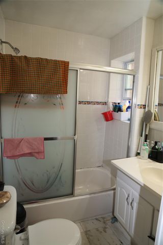 9307 123rd Street, Richmond Hill, NY 11419