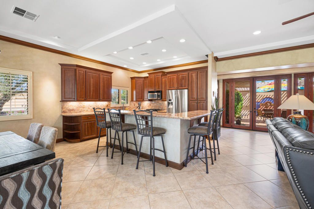 Image 11 of property listing at 77745 Cherokee Road, Indian Wells, CA 92210