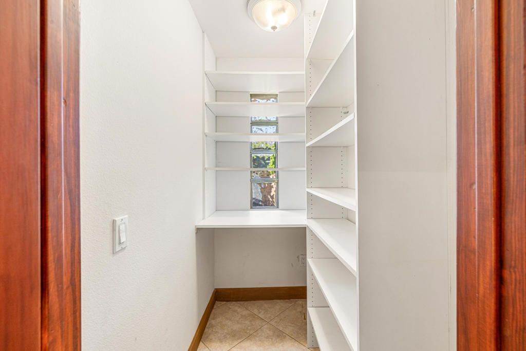 Image 37 of property listing at 77745 Cherokee Road, Indian Wells, CA 92210