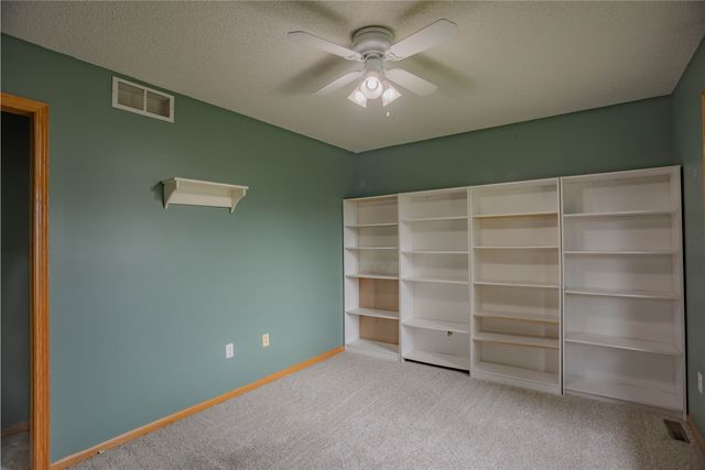 804 NE Michael Court, Ankeny, IA 50021