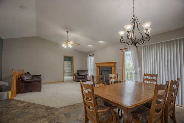 804 NE Michael Court, Ankeny, IA 50021