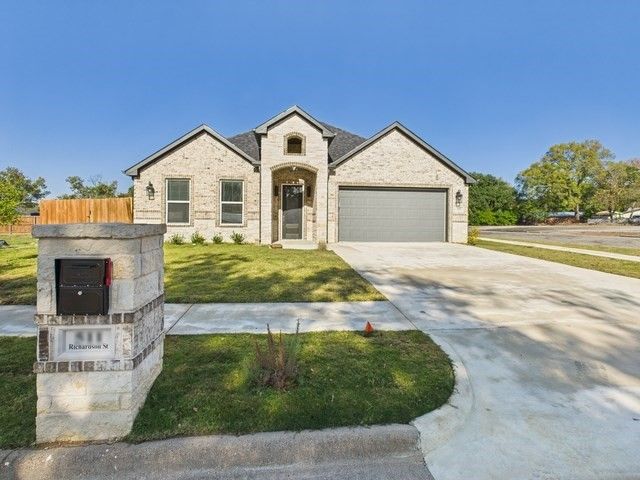 511 Richardson Street, Athens, TX 75751