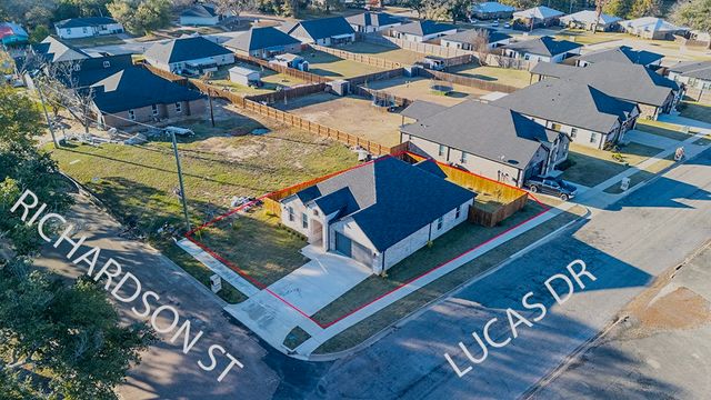 511 Richardson Street, Athens, TX 75751