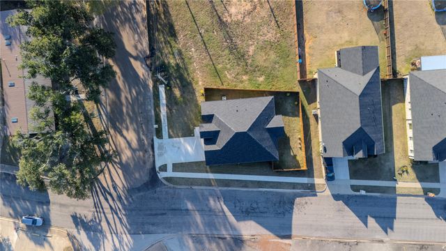 511 Richardson Street, Athens, TX 75751