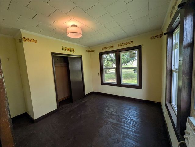 405 S Skaggs Road, Clarksville, AR 72830