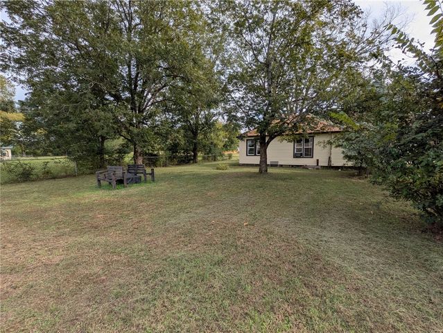 405 S Skaggs Road, Clarksville, AR 72830