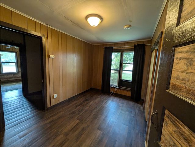 405 S Skaggs Road, Clarksville, AR 72830