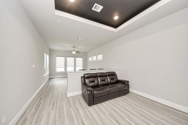 10015 Crescent Wood Drive, Missouri City, TX 77459