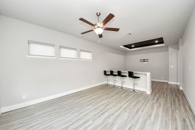 10015 Crescent Wood Drive, Missouri City, TX 77459