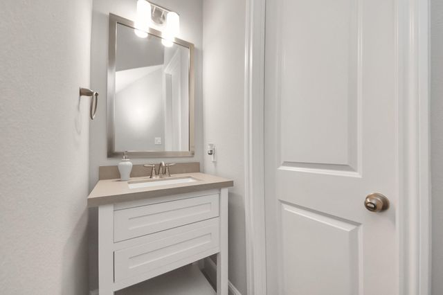 10015 Crescent Wood Drive, Missouri City, TX 77459