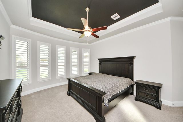 10015 Crescent Wood Drive, Missouri City, TX 77459