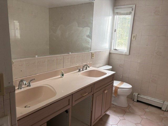 26 Red Barn Rd, Wayland, MA 01778