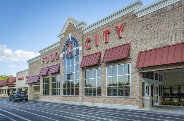 2642 Broad Street, Chattanooga, TN 37408