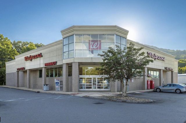 2642 Broad Street, Chattanooga, TN 37408