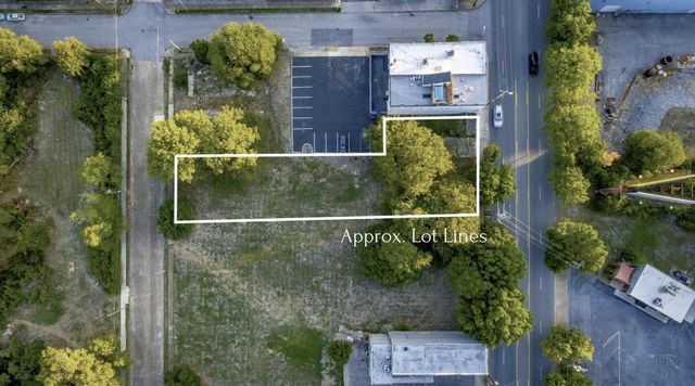 2642 Broad Street, Chattanooga, TN 37408