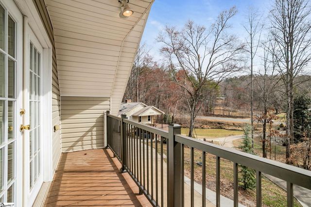 130 Green Briar Circle, Salem, SC 29676
