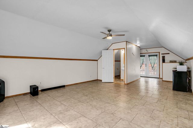 130 Green Briar Circle, Salem, SC 29676