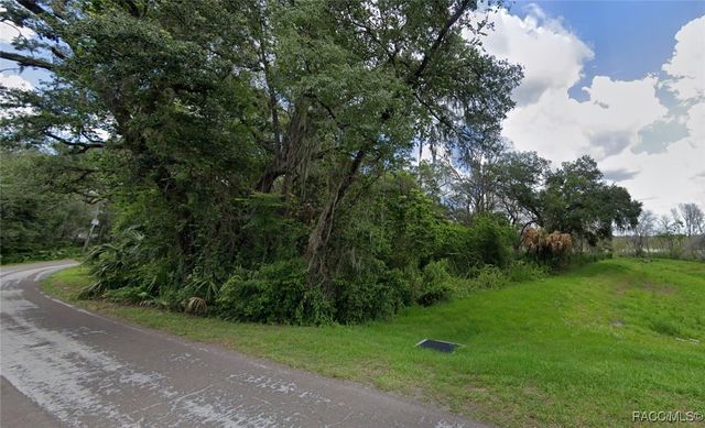 3418 E Perry Street, Inverness, FL 34453