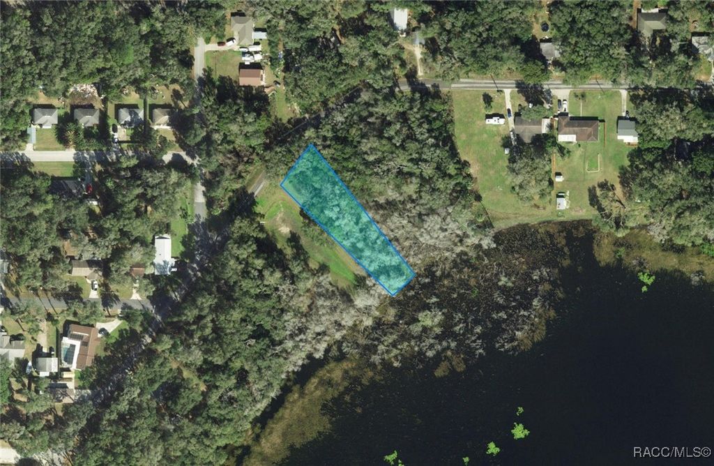 3418 E Perry Street, Inverness, FL 34453