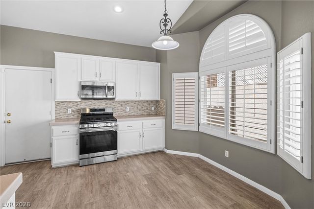 9886 Masked Duck Avenue, Las Vegas, NV 89117