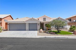9886 Masked Duck Avenue, Las Vegas, NV 89117
