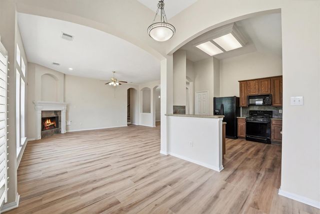 1279 Ocean Manor Lane, League City, TX 77573