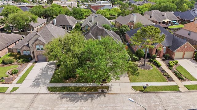 1279 Ocean Manor Lane, League City, TX 77573