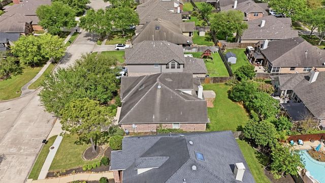 1279 Ocean Manor Lane, League City, TX 77573
