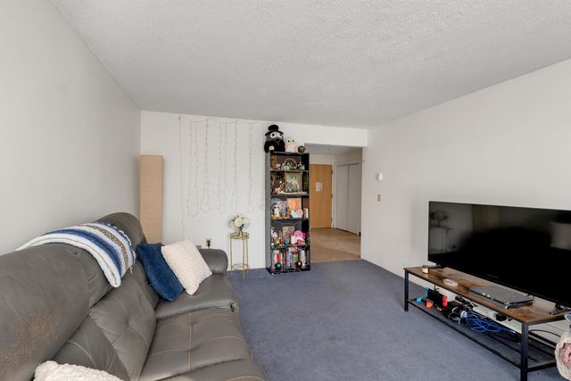 353 Lita Lane, Newmarket, NH 03857