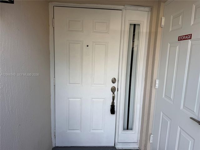 2910 SE 13th Road 104-44, Homestead, FL 33035