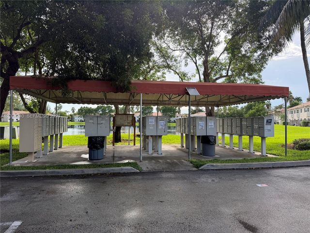 2910 SE 13th Road 104-44, Homestead, FL 33035