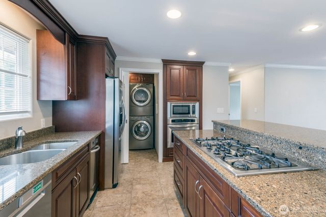 5207 Erlands Point Road NW, Bremerton, WA 98312