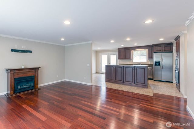 5207 Erlands Point Road NW, Bremerton, WA 98312