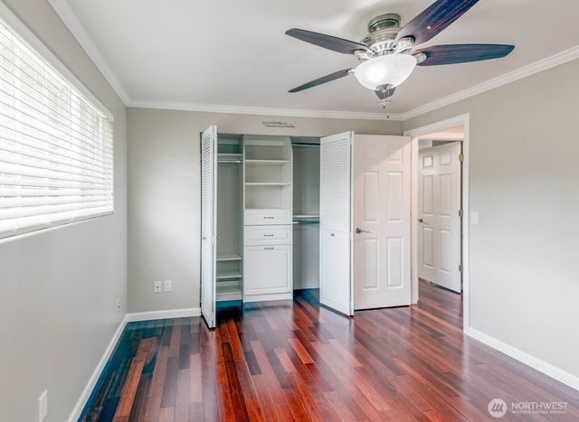 5207 Erlands Point Road NW, Bremerton, WA 98312