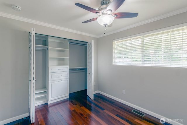 5207 Erlands Point Road NW, Bremerton, WA 98312
