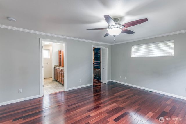 5207 Erlands Point Road NW, Bremerton, WA 98312