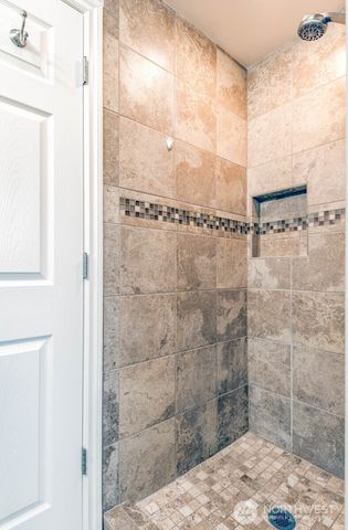 5207 Erlands Point Road NW, Bremerton, WA 98312