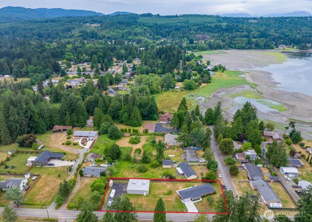 5207 Erlands Point Road NW, Bremerton, WA 98312