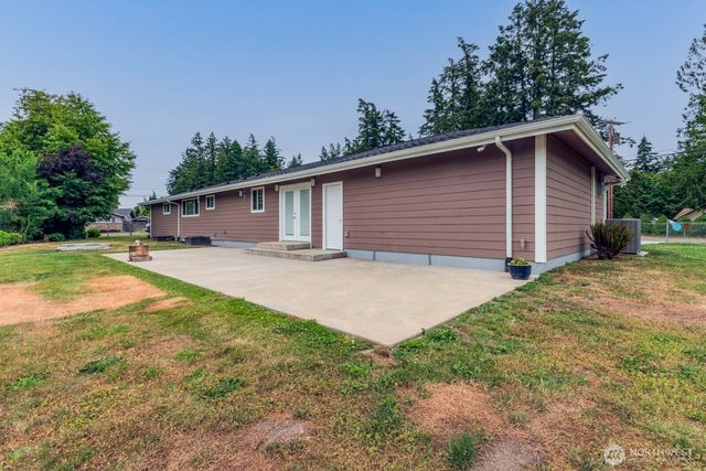 5207 Erlands Point Road NW, Bremerton, WA 98312