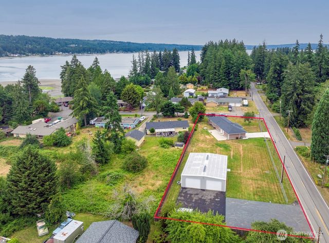 5207 Erlands Point Road NW, Bremerton, WA 98312