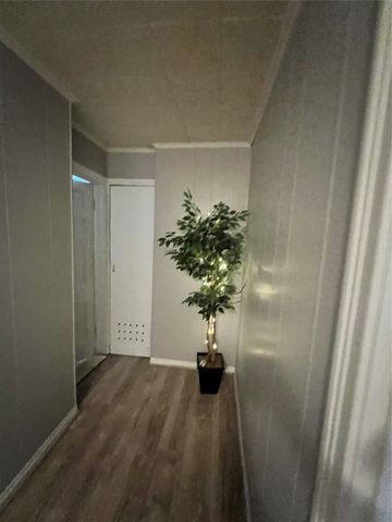 2113 4th Street, Brownwood, TX 76801