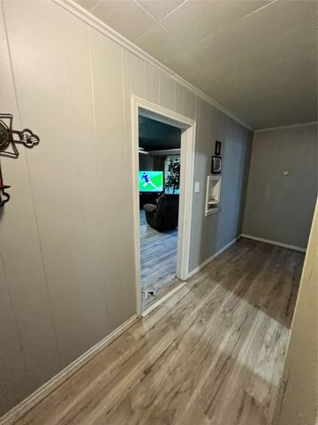 2113 4th Street, Brownwood, TX 76801