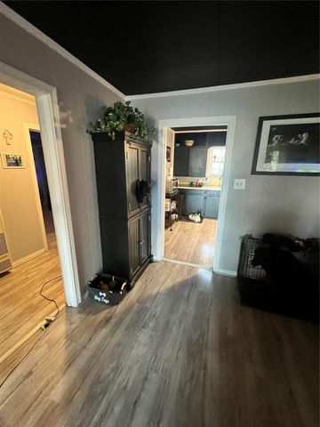 2113 4th Street, Brownwood, TX 76801